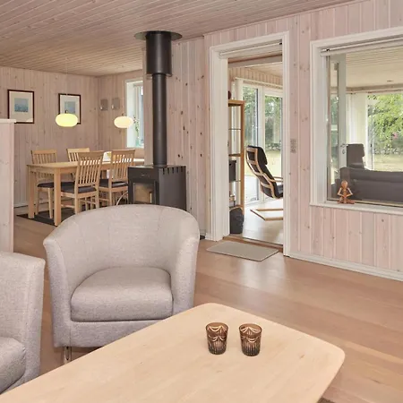 Dom wakacyjny Stunning In With 3 Bedrooms And Internet *
