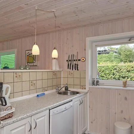 Stunning In With 3 Bedrooms And Internet Holiday home